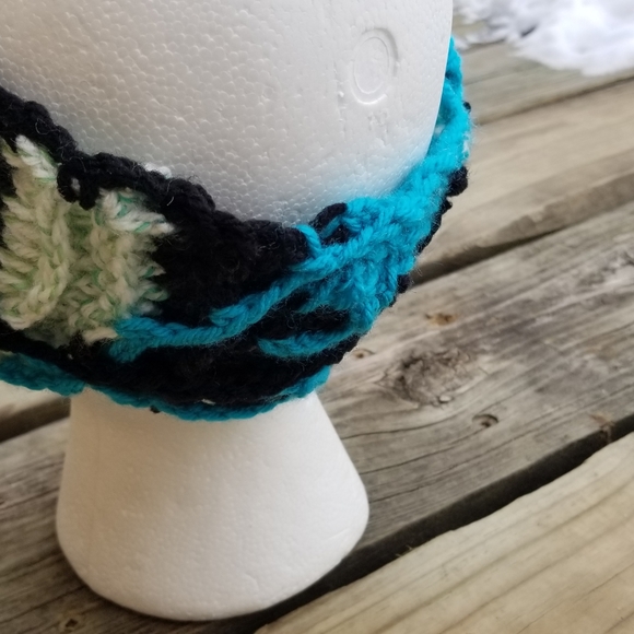 Boho Earwarmers Crochet Artsy Headband Handmade - Picture 6 of 6